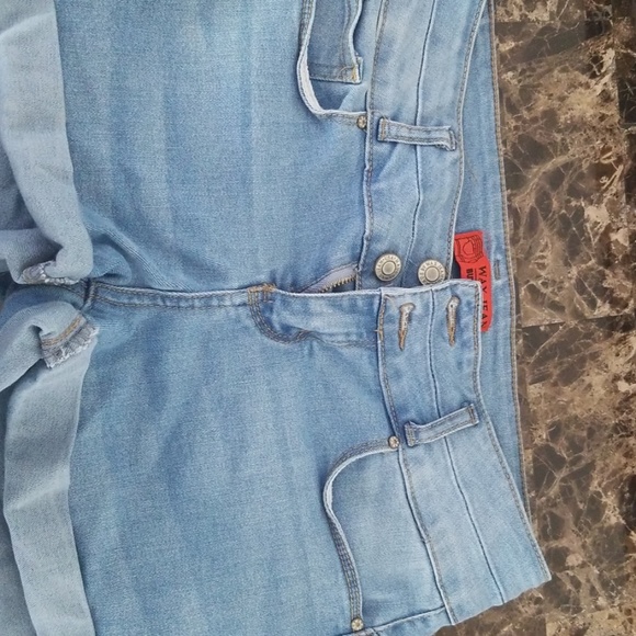 Jean shorts - Picture 1 of 2